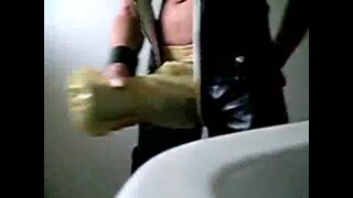 wichsen mit fleshlight