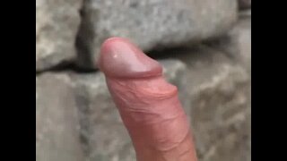 Honza Rud strokes