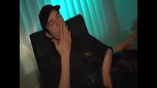 Thumb 8