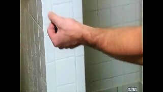Thumb 6