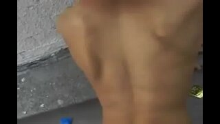 Thumb 10