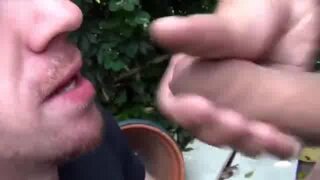 Thumb 9
