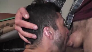Thumb 7