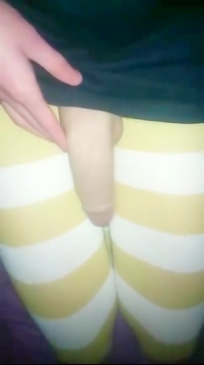 Playing with it (slomo, no cum)