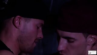 Thumb 8