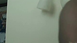 Thumb 10