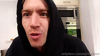 Thumb 10