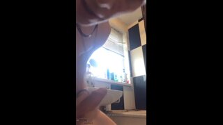 Thumb 6
