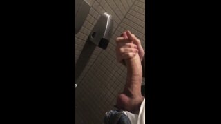 Toilet JO