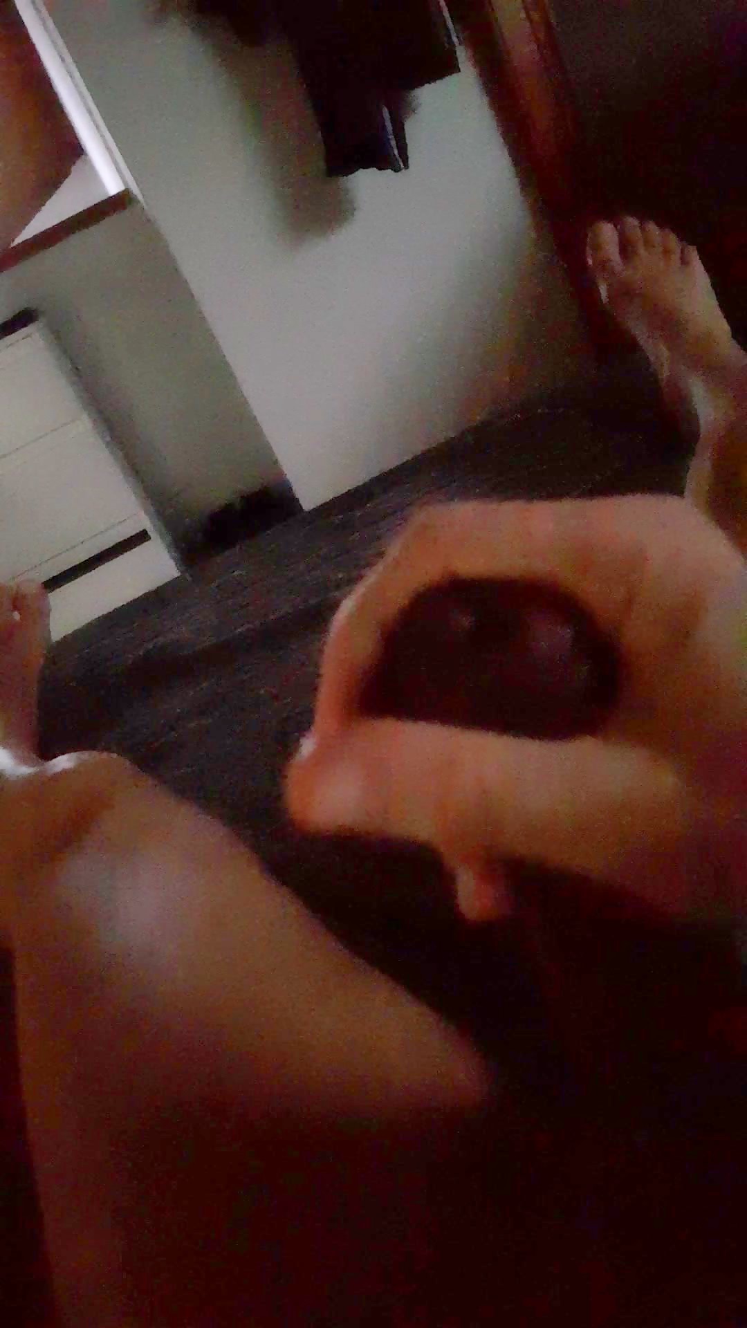Thumb 12