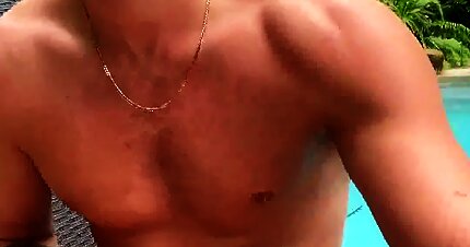 Thumb 10