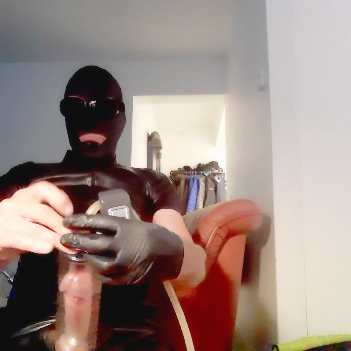 Thumb 8