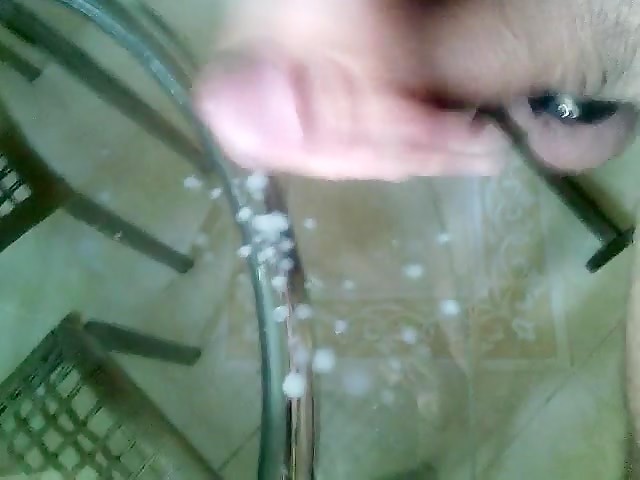 Thumb 16