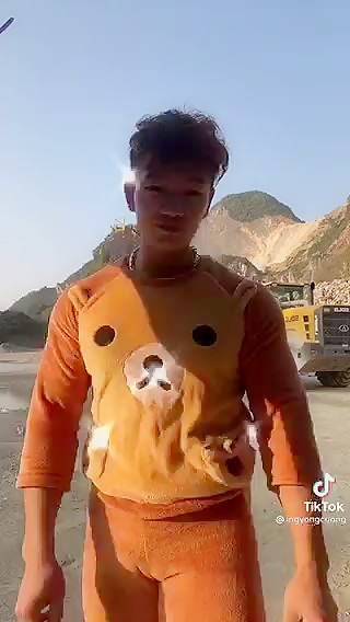 Thumb 7