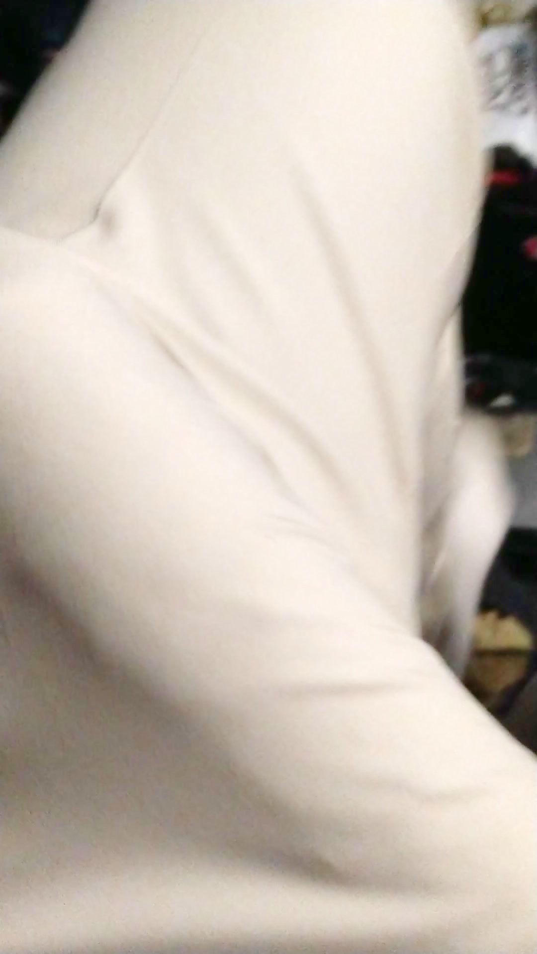 Thumb 16