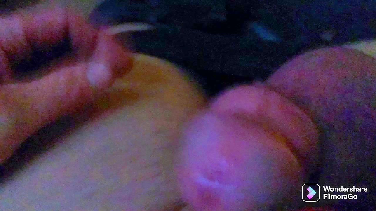 Swollen balls