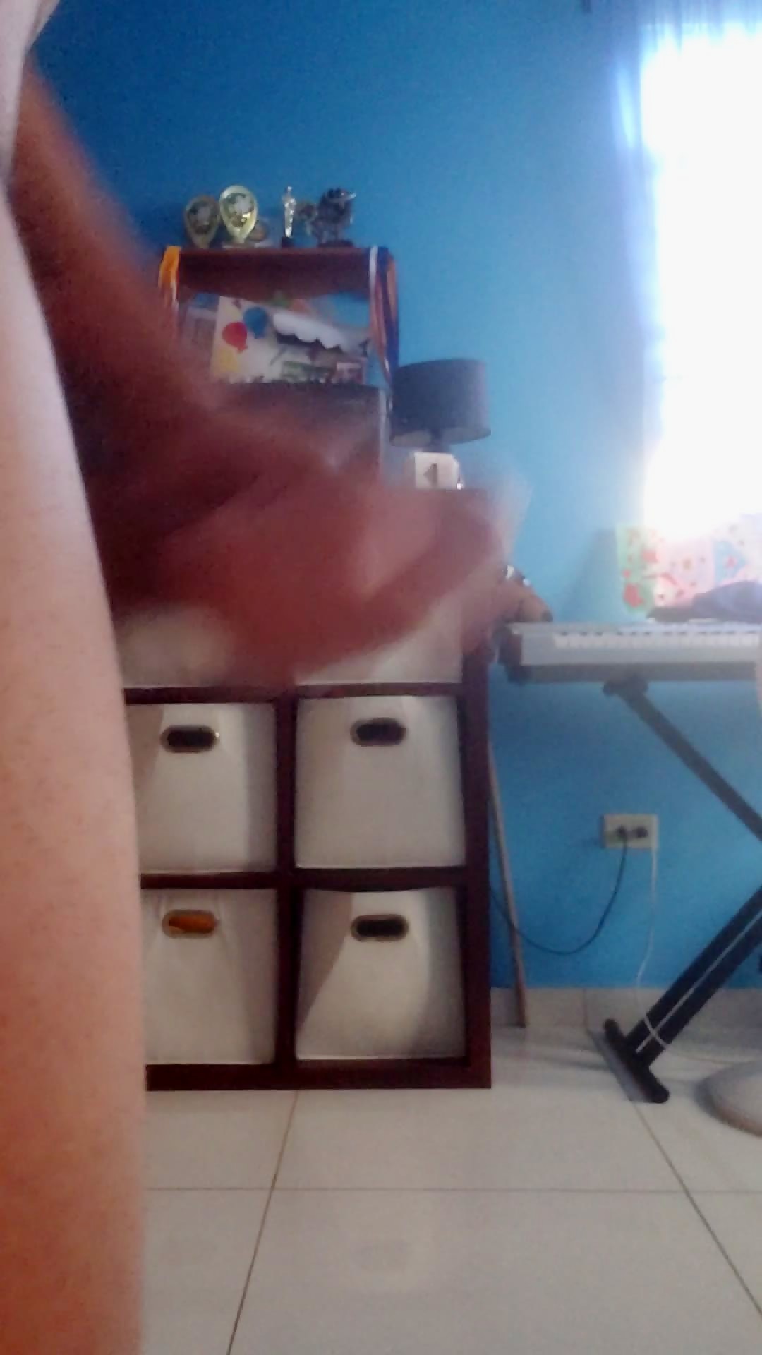 Thumb 12