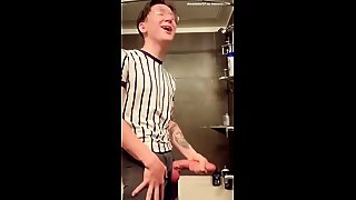 Thumb 9
