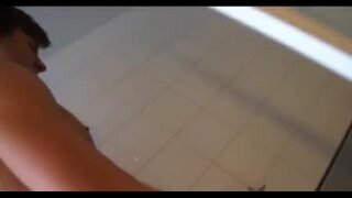 Thumb 9