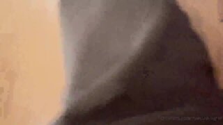 Thumb 8