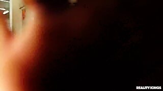 Thumb 1