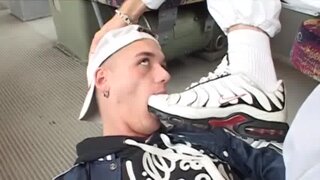 Thumb 5