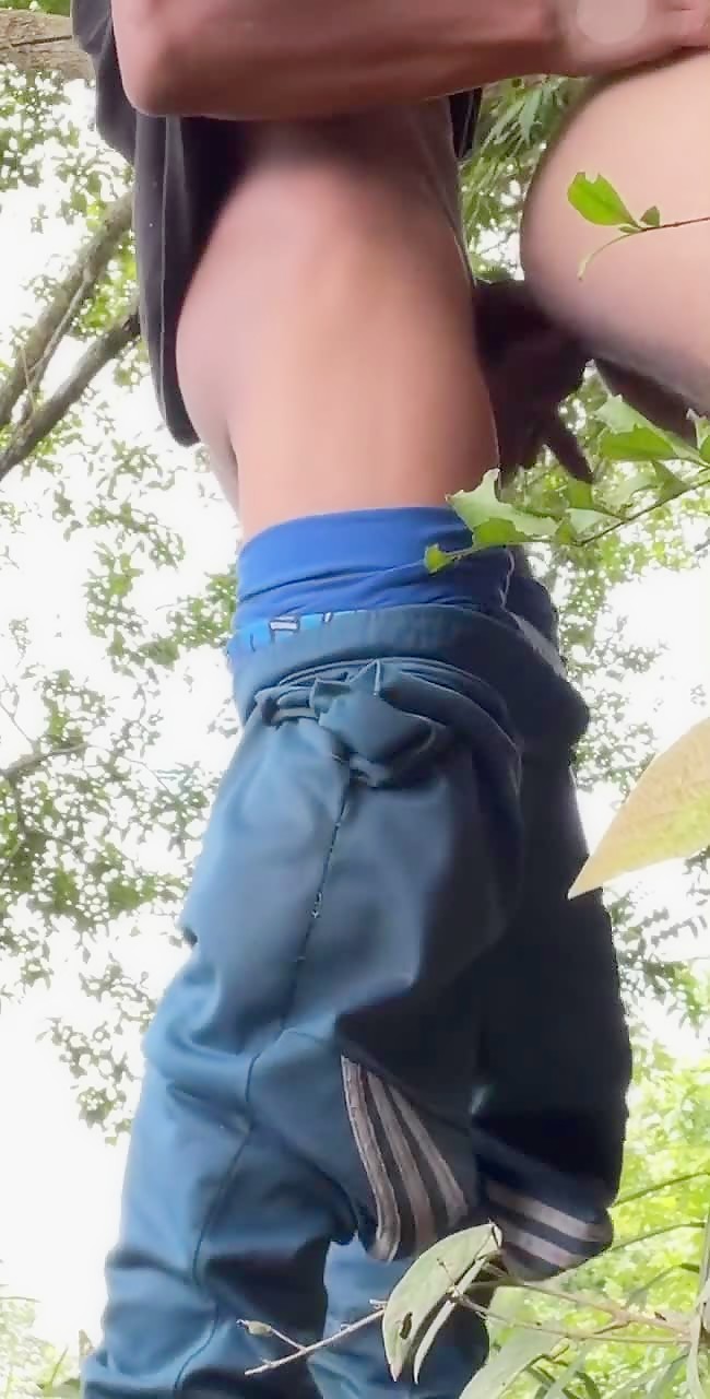 Thumb 4