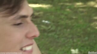 Thumb 4