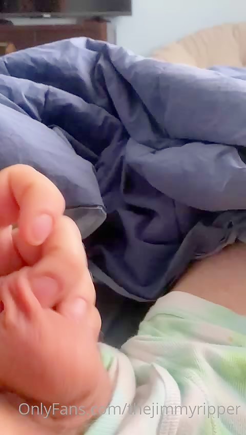 Thumb 12