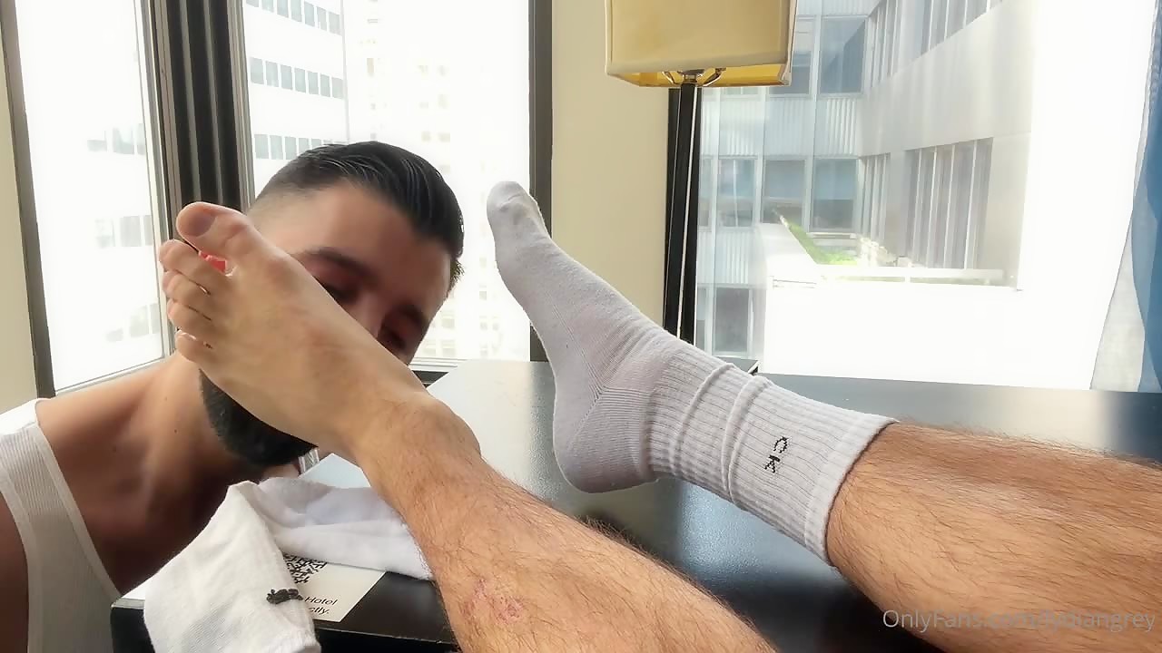 Thumb 6