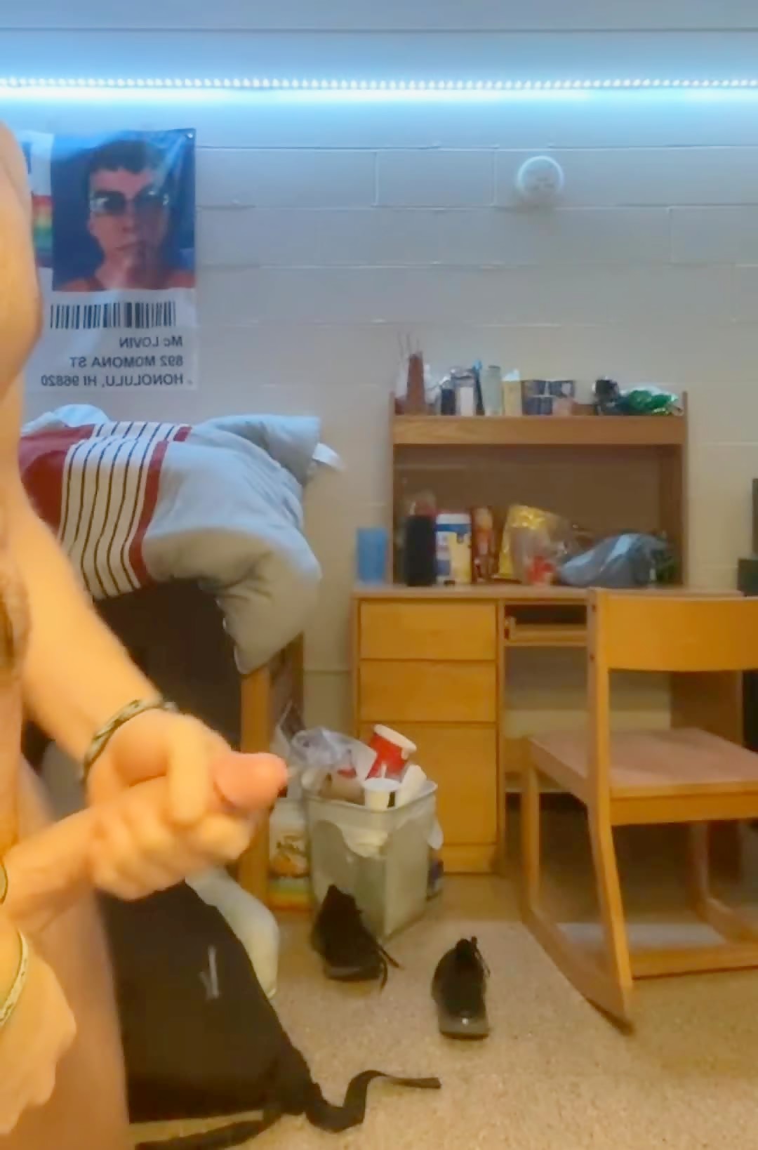 Thumb 11