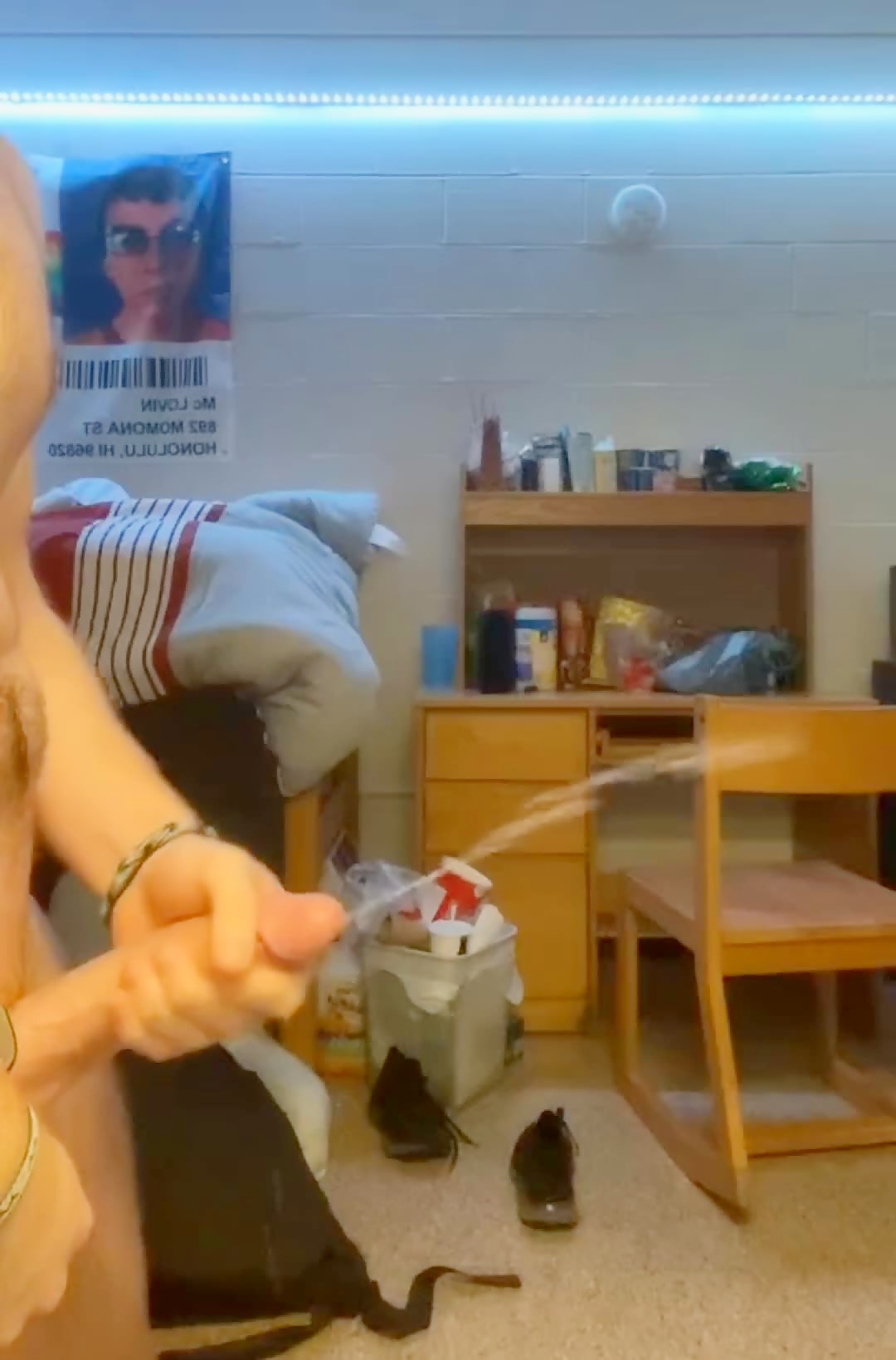 Thumb 12