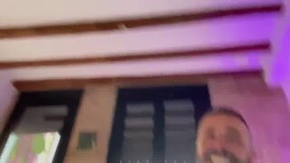 Thumb 10