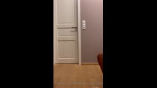 Thumb 10