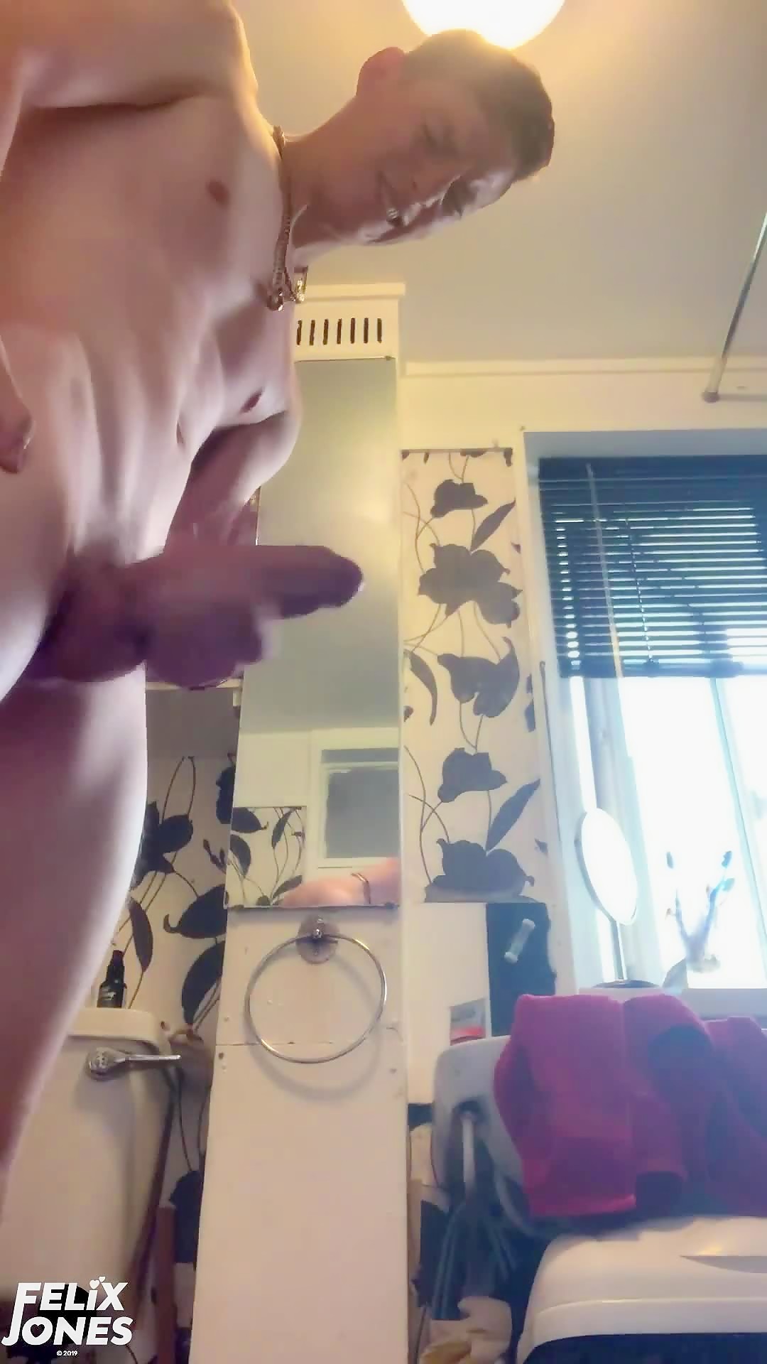 Thumb 10