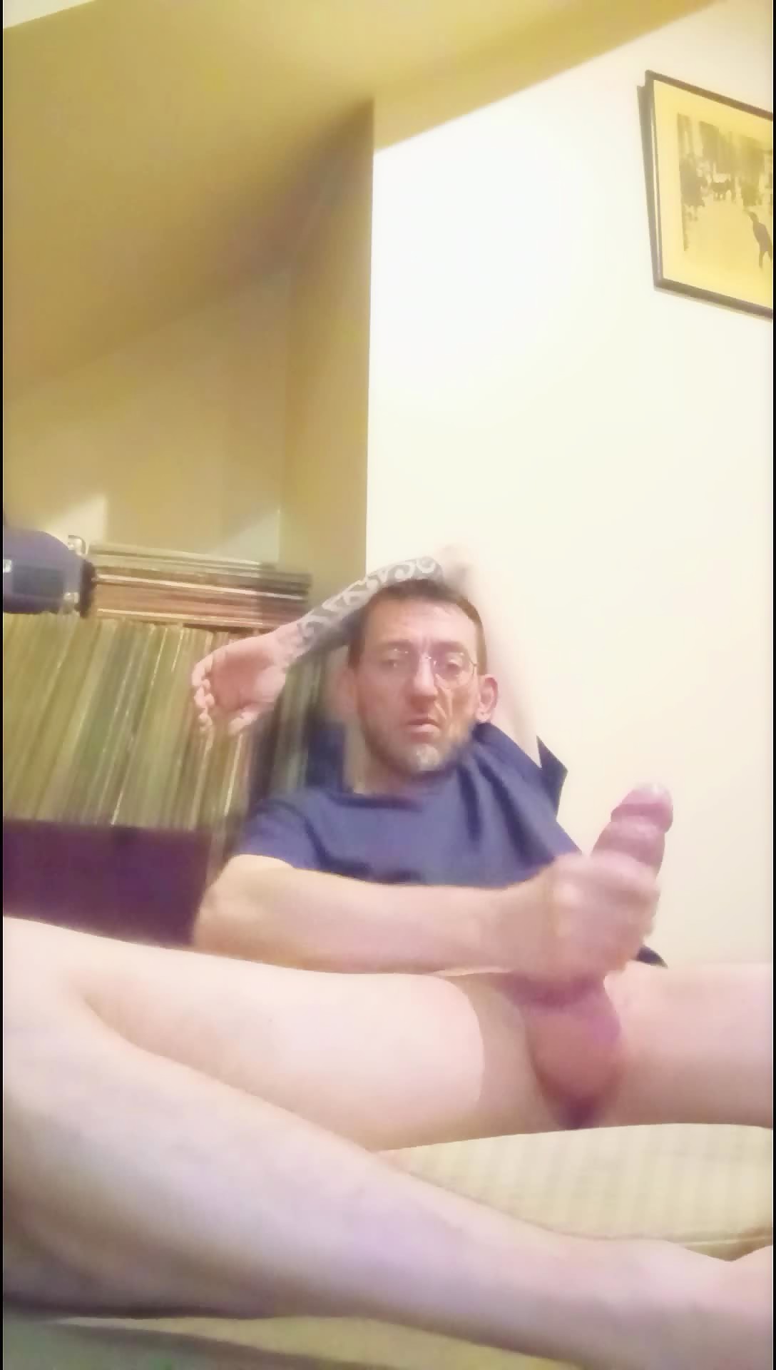 Thumb 16