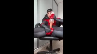 Thumb 4