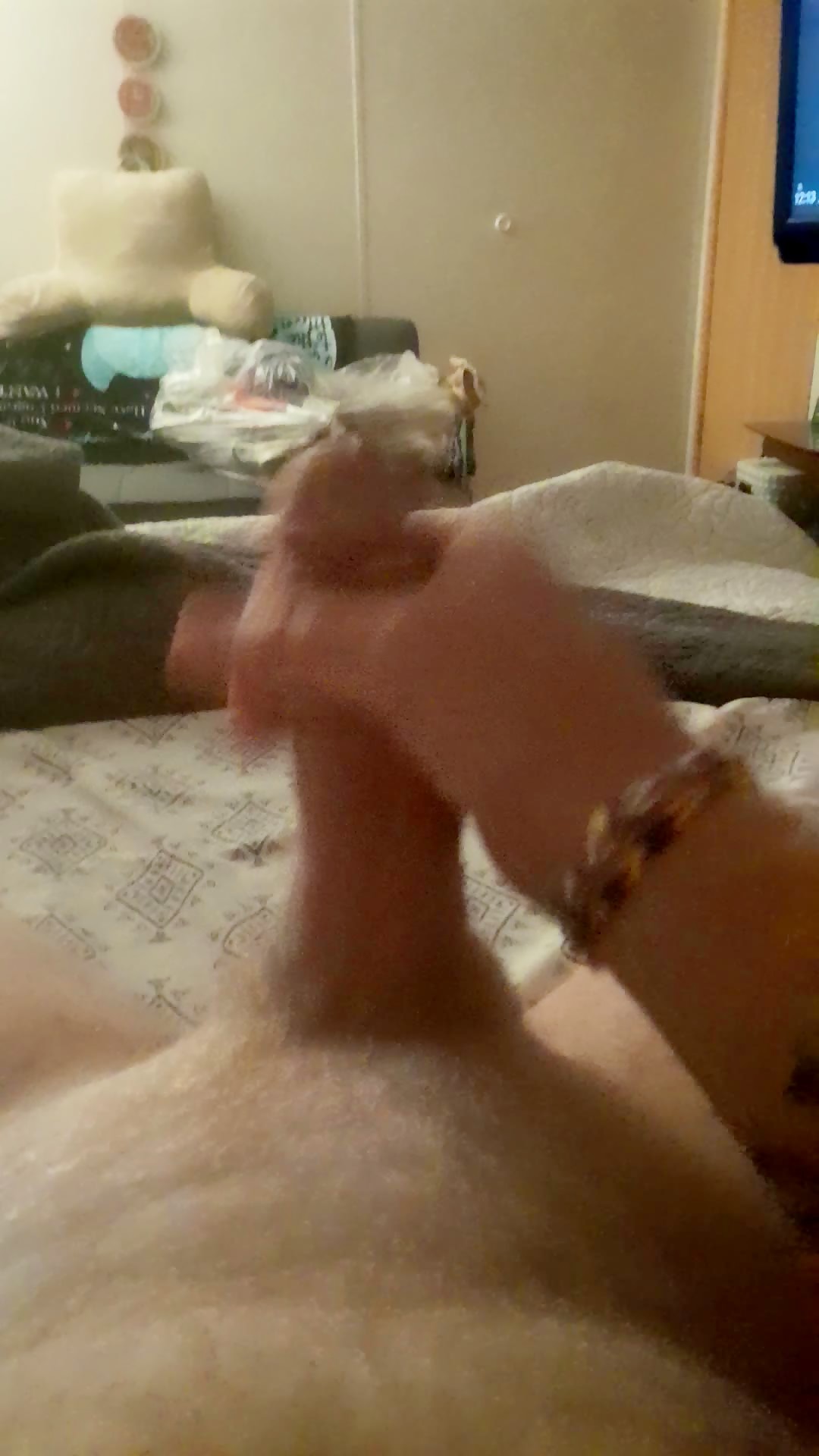 Thumb 16