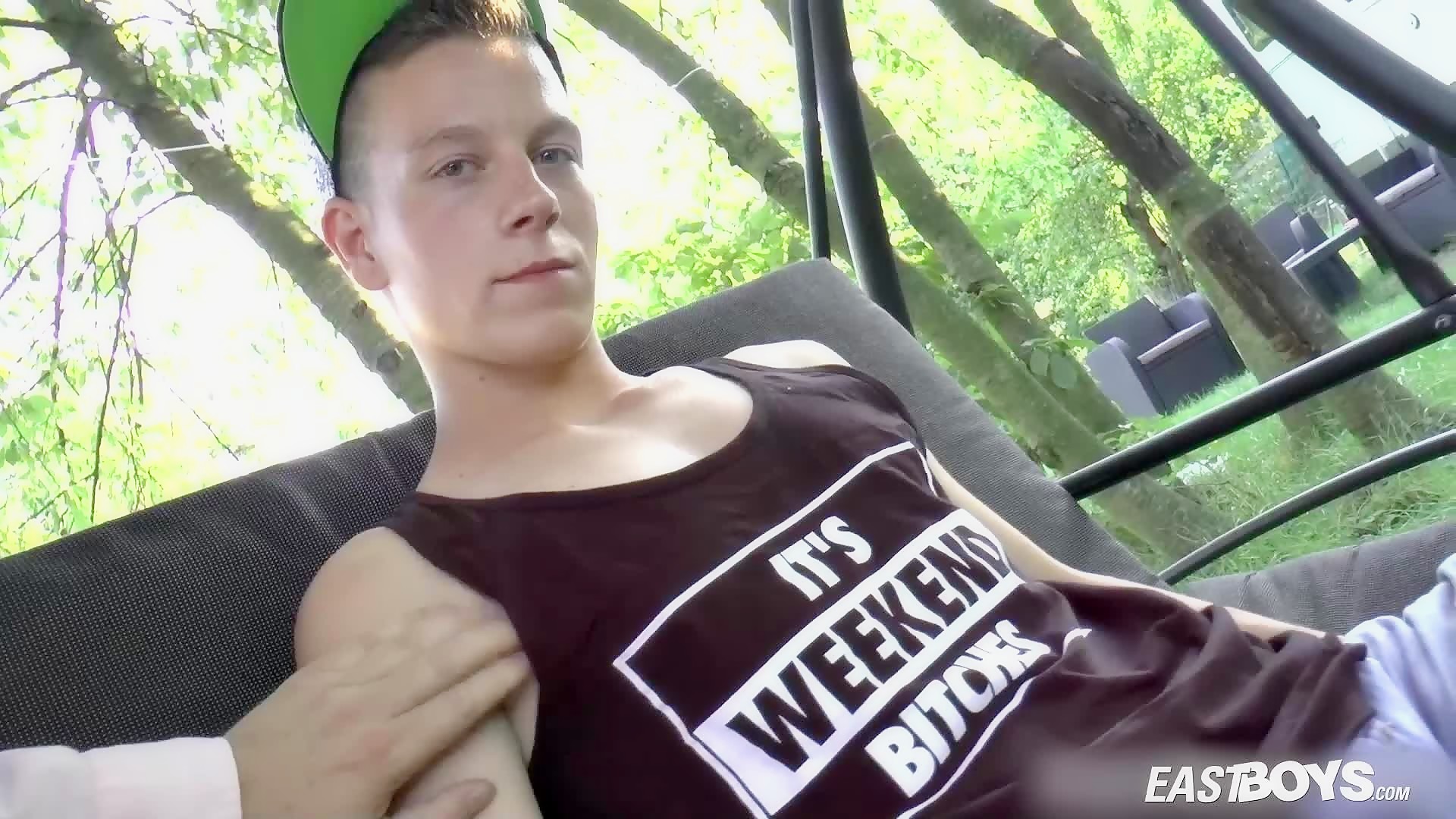 Thumb 6