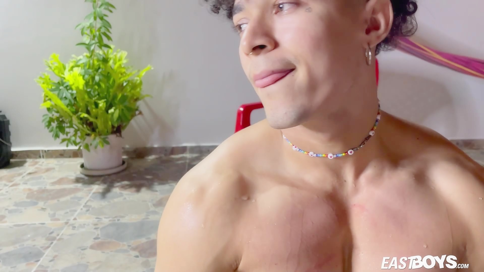 Thumb 4