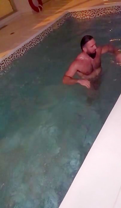 Thumb 11