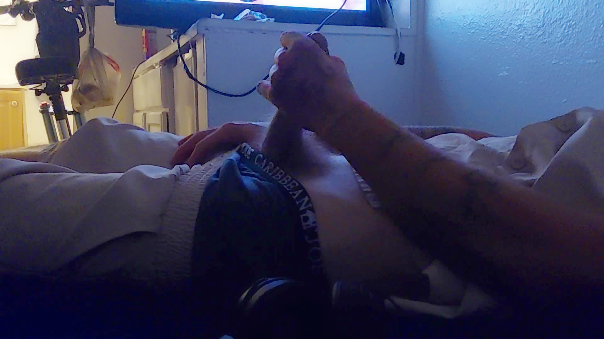 Thumb 12
