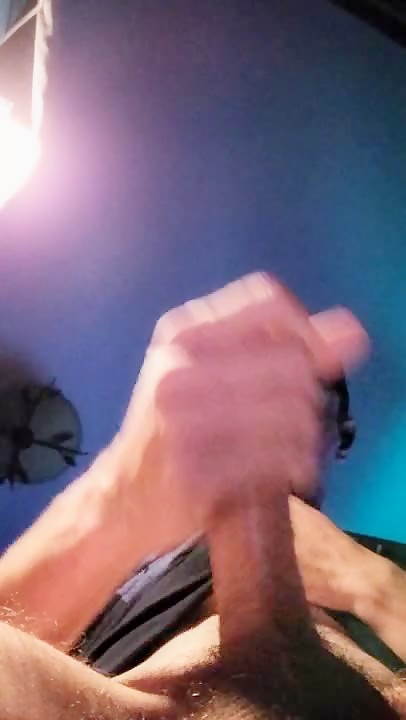 Thumb 12
