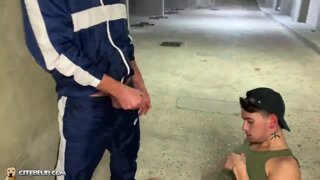 Thumb 10