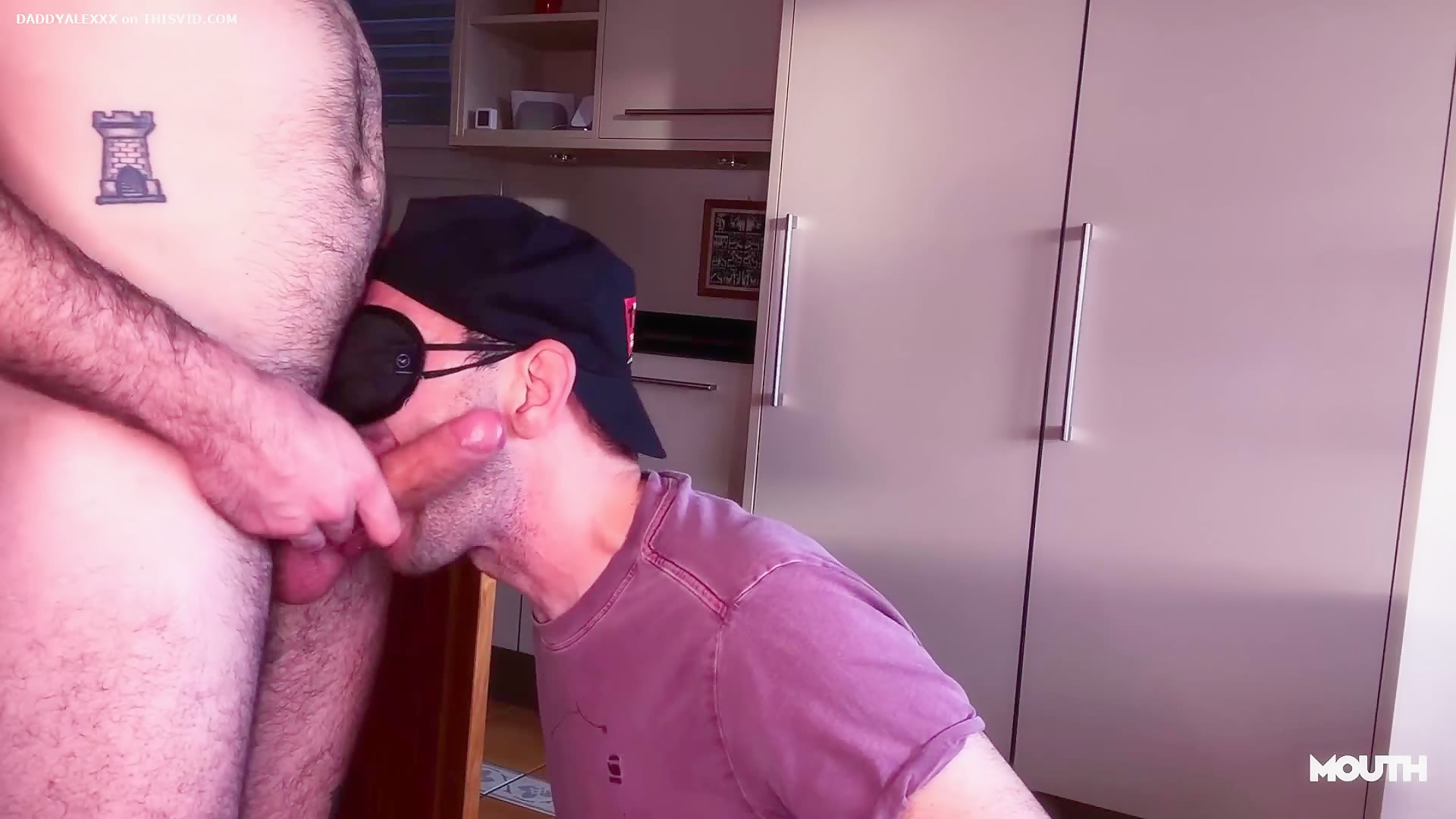 Thumb 8