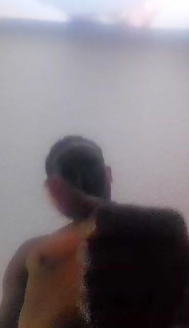 Thumb 16
