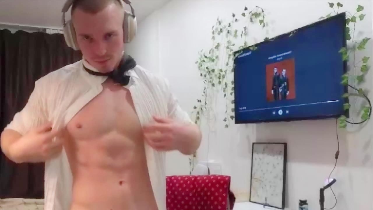 Nice looking Stud