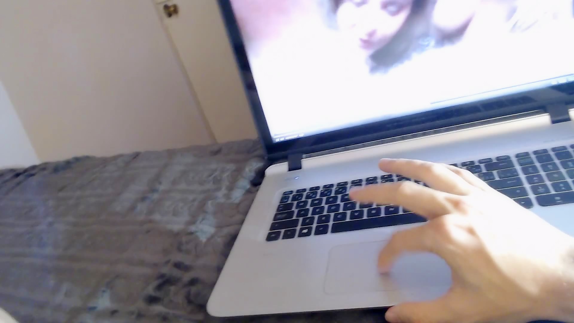 Thumb 8