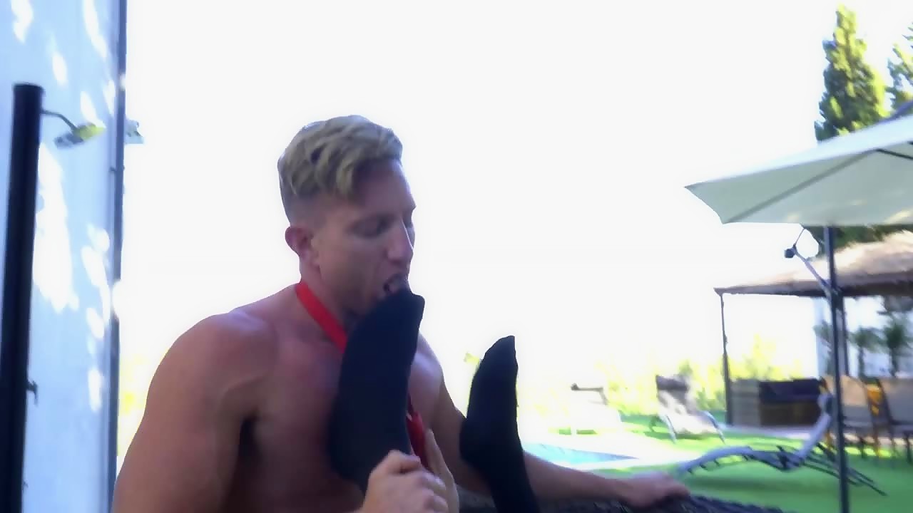 Thumb 16