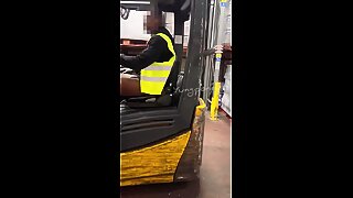 French yungponey dick out at work